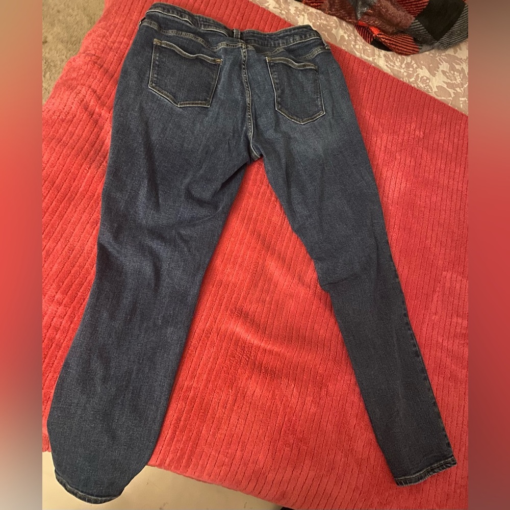 Universal Thread Jeans - Picture 3 of 3